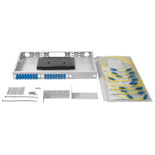 Кросс оптический 19" (ШКОС) укомплектованный на 16 SC портов (комплект с розетками и пигтейлами)