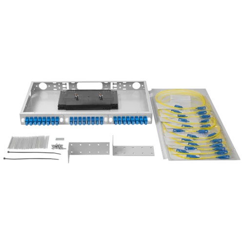 Кросс оптический 19" (ШКОС) укомплектованный на 24 SC портов (комплект с розетками и пигтейлами)