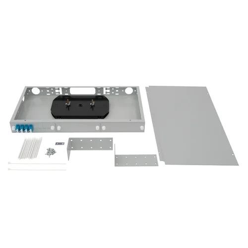 Кросс оптический 19" (ШКОС) укомплектованный на 8 LC портов (комплект с розетками)