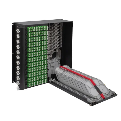Оптический распределительный кросс высокой плотности укомплектованный на 576 LC портов