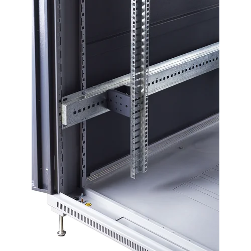 Шкаф телекоммуникационный напольный 42U 800x1000мм, серия TFC (SNR-TFC-428010-CPDP-G-SF)